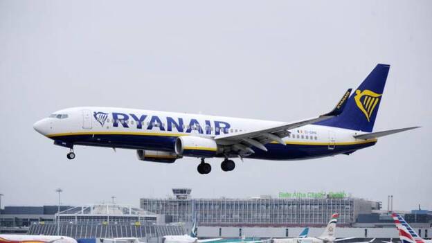 La huelga de Ryanair amenaza a 10.000 pasajeros en Canarias