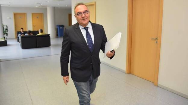 La lista de espera para operarse en Canarias baja un 5%