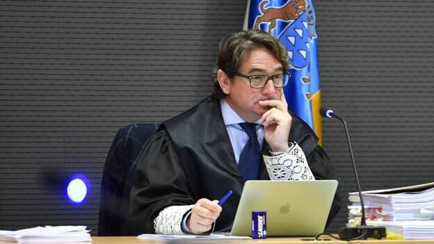 El TSJC acepta la recusación de los tres magistrados que iban a juzgar a Alba