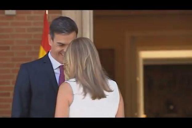 Díaz agradece el «oxígeno» que le da Sánchez