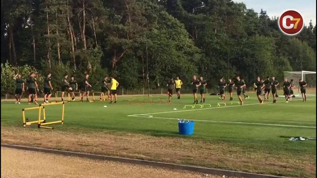 La UD ya se entrena en Inglaterra