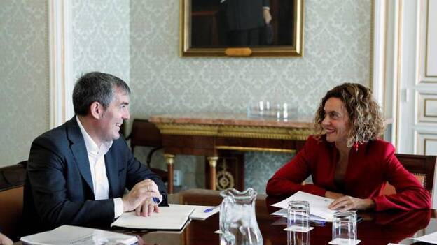 Clavijo y Batet despejan los convenios