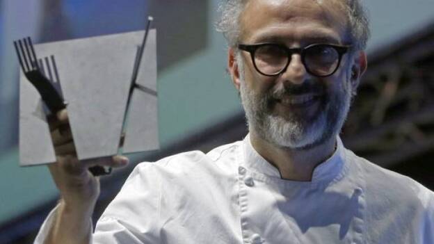 El chef Bottura rechaza "la devastadora" nostalgia en su proceso creativo