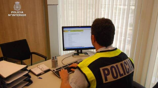 Desmantelada una de las mayores redes de pornografía infantil en Whatsapp