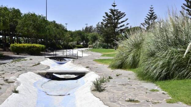 ¿Un parque o el jardín de las desidias?