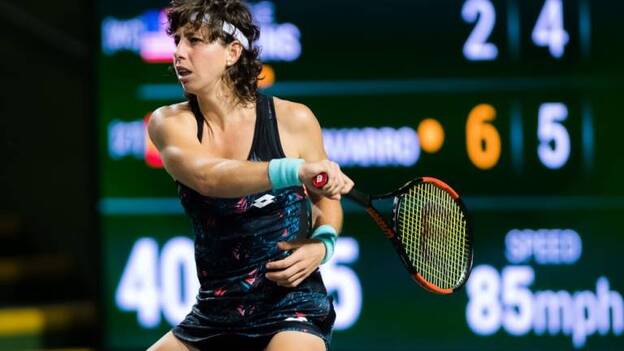Carla Suárez accede a octavos tras la retirada por lesión de Lesia Tsurenko