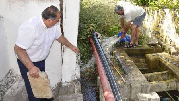 De profesión, dar agua... dar vida