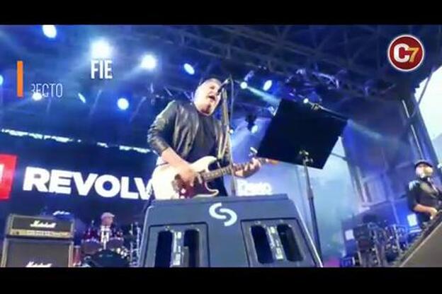 10.000 personas celebran el rock en el FiestoRon