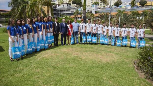 10 chicas y 10 chicos aspiran a reinar en las fiestas de Los Dolores en Ciudad Alta