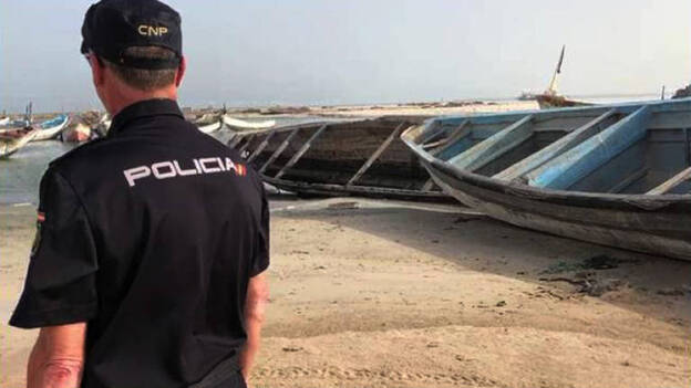 Cae una mafia que enviaba cayucos a Canarias