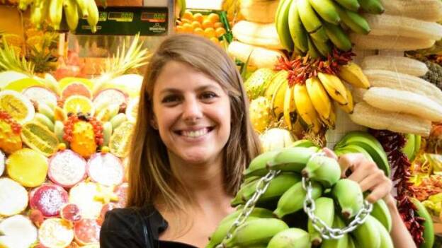 Marta Verona visita el Mercado de Vegueta