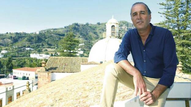 José Luis Báez, anfitrión de la isla