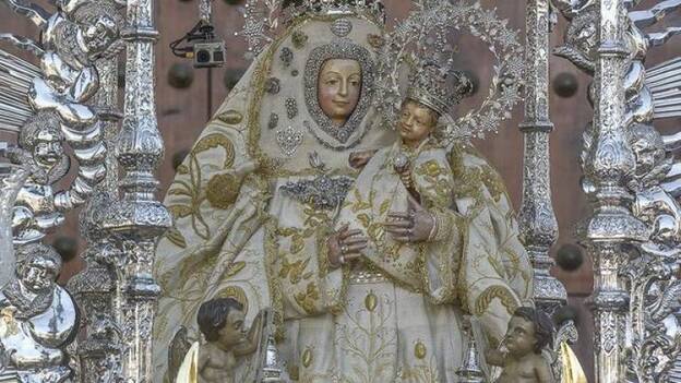 Hoy, función religiosa, procesión y concierto