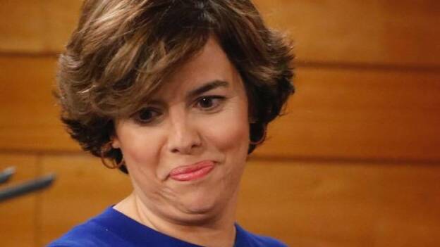 Sáenz de Santamaría deja la política