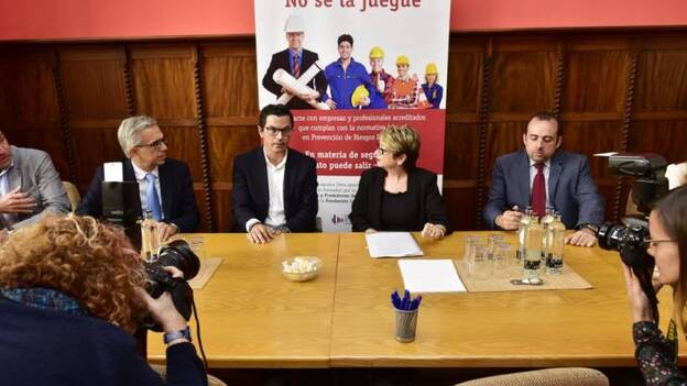 Los constructores reclaman ya el convenio de carreteras