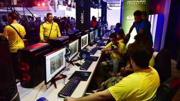 Aplazan el proyecto de videojuegos en las aulas canarias para buscar consenso