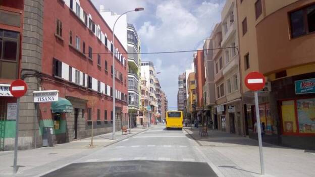 El taxi exige el paso por Galicia hasta que llegue la MetroGuagua