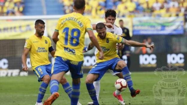 Javi Castellano recibe el alta