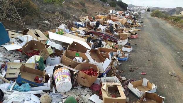 230 toneladas de vertidos... y lo que venga