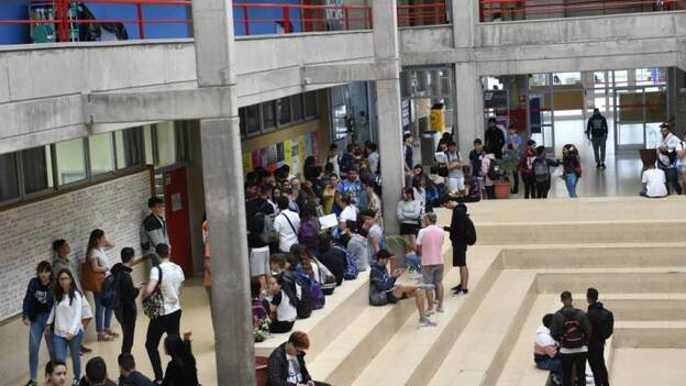 Ampliado el plazo para solicitar becas por dificultades informáticas