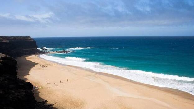 Pillan a tres pescadores furtivos en Fuerteventura