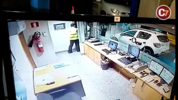 Robo con violencia frustrado en un parquin de San Telmo