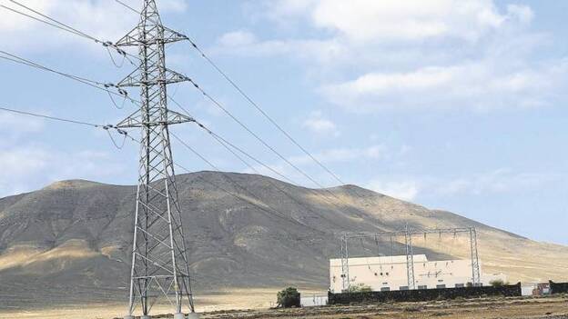 El nuevo bono social bajará solo 2 euros el recibo de la luz