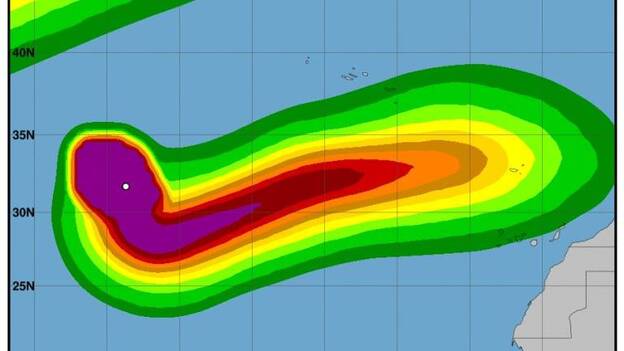 Lluvia y viento por la influencia de Leslie