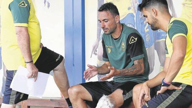 Momo, entre seis y ocho semanas de baja