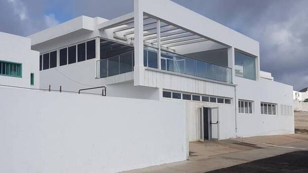 Luz verde a mejorar el polideportivo de Tías