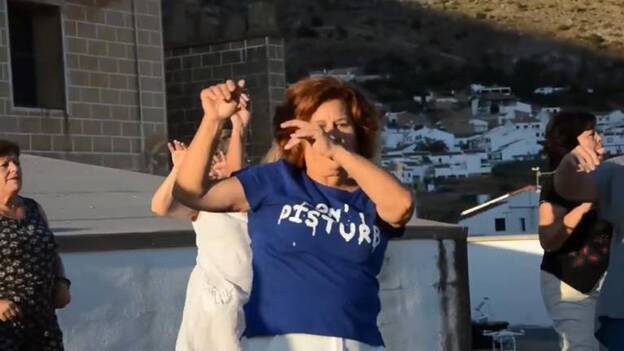 «Y mi calle, ¿pa’ cuando?», el video de mujeres que arrasa en las redes