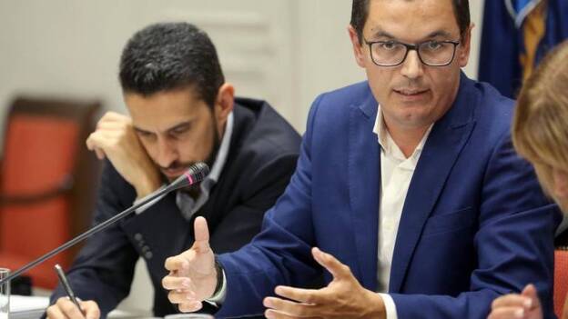 Fomento cede en pagar poco a poco la deuda del Convenio de Carreteras