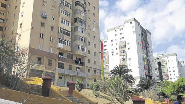 Jinámar encara la rehabilitación de otras 650 viviendas sociales