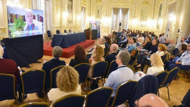 El plástico tirado al mar en EE UU llega en cuatro años a las islas