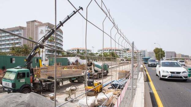 Atasco permanente en Playa del Inglés