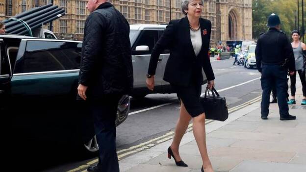 May confía en una solución para la frontera de Irlanda del Norte
