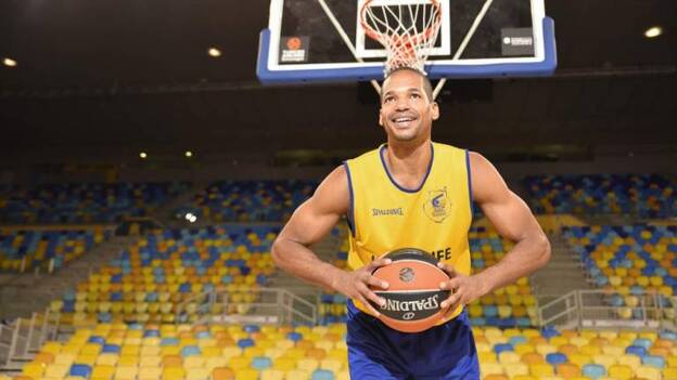 Báez: «Hay que mantener la cabeza fría y pensar solo en mejorar»