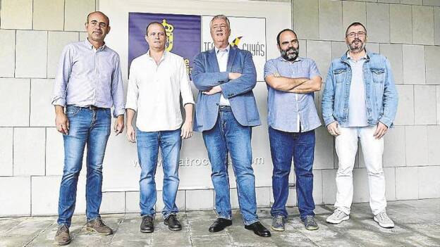 ‘Lino’ teje un homenaje al puntal de Los Gofiones