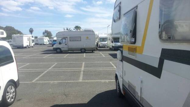 El Sur estudia crear áreas para el turismo de autocaravanas