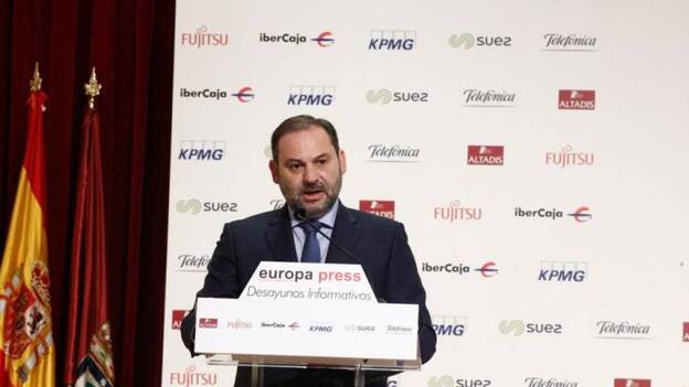 Ábalos no descarta un adelanto electoral al 26 de mayo