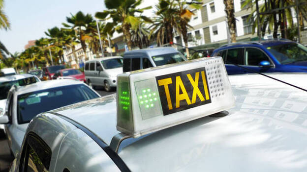 Tres detenidos y un imputado por agredir a un taxista para robar recaudación