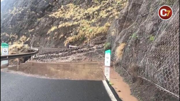 Cerrada la carretera de La Aldea por Agaete