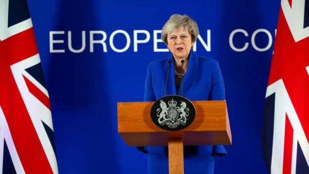 May comienza la campaña para convencer al Parlamento satisfecha sobre Gibraltar