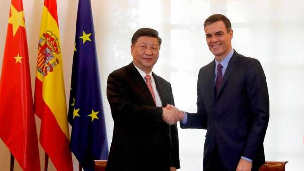 España y China "suben nuevos peldaños" en su relación política y comercial