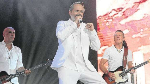 Admitida la demanda contra Bosé