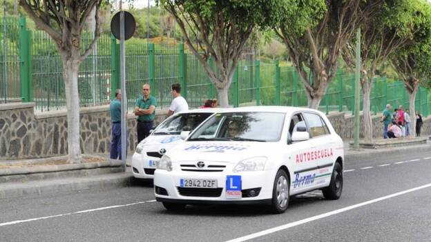 Los examinadores de Tráfico vuelven al paro en diciembre