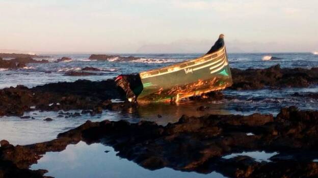 Llega otra patera a Lanzarote con 12 migrantes