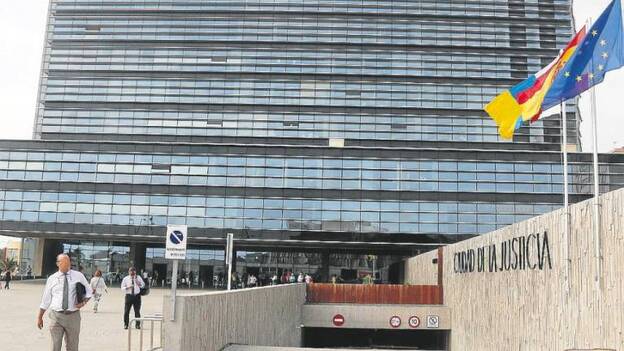 Inhabilitado el jefe municipal de multas por prevaricación