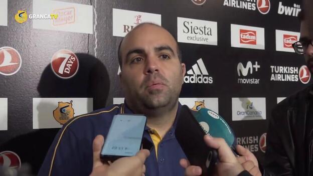 Víctor García comparece ante los medios