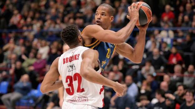 El Granca da la campanada en Italia (86-94)